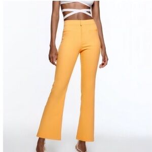 NWT Zara Light Orange Mini Flare High-Waisted Pants/Trousers Size XS